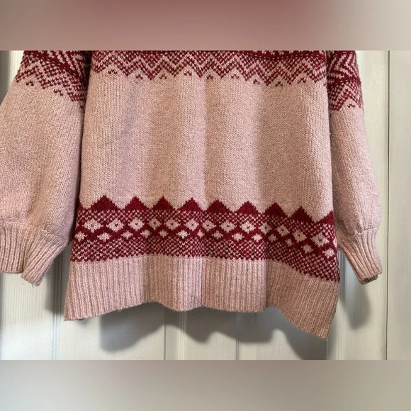 American Eagle Pink & Red Jegging Fit Knit Sweater - Picture 2 of 11